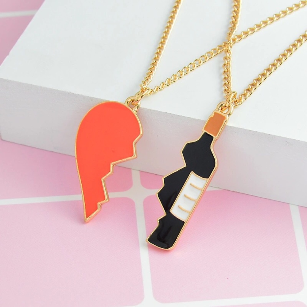 🎉 New Wine Heart 2 Piece Best Friend Necklace Set